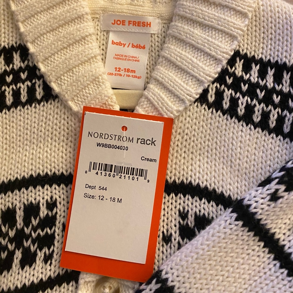 Sweater - Picture 4 of 4